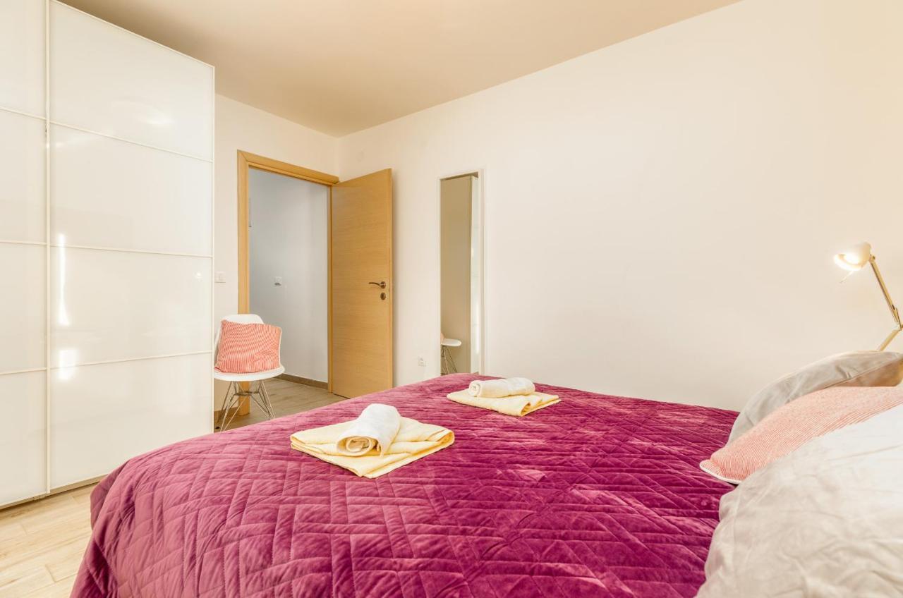 Apartments Hortensia Pula Exterior photo