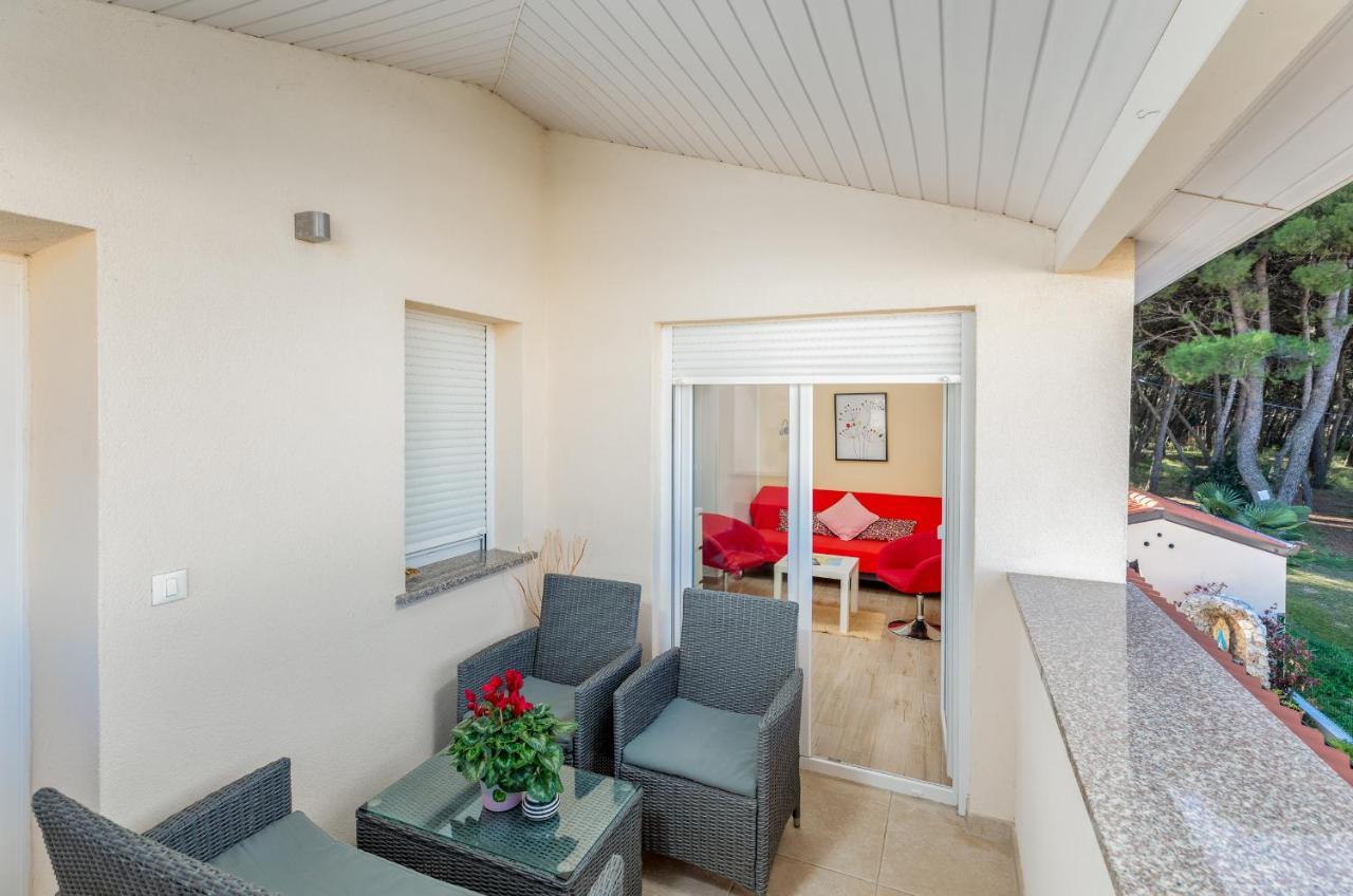 Apartments Hortensia Pula Exterior photo